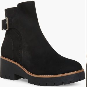 Blondo Darleen Waterproof Bootie Black Size 8.5